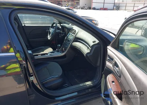 2013 Chevrolet Malibu 1Lt из США, поврежденный, VIN 1G11C5SA7DF187599